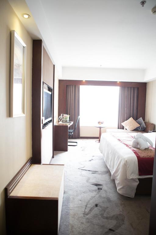 Shenyang Minshan Hotel Exterior photo